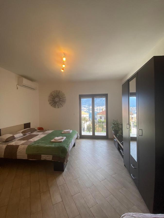 Apartments Darija Kotor Exteriör bild