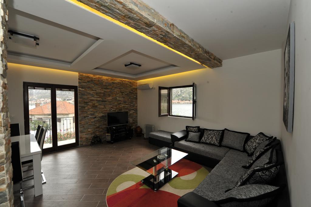 Apartments Darija Kotor Exteriör bild